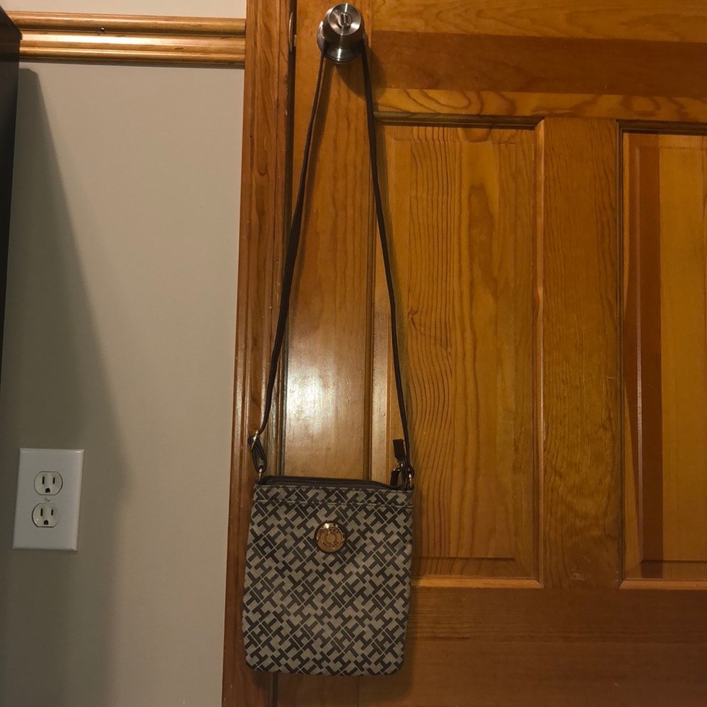 Tommy Hilfiger Cross Body Purse